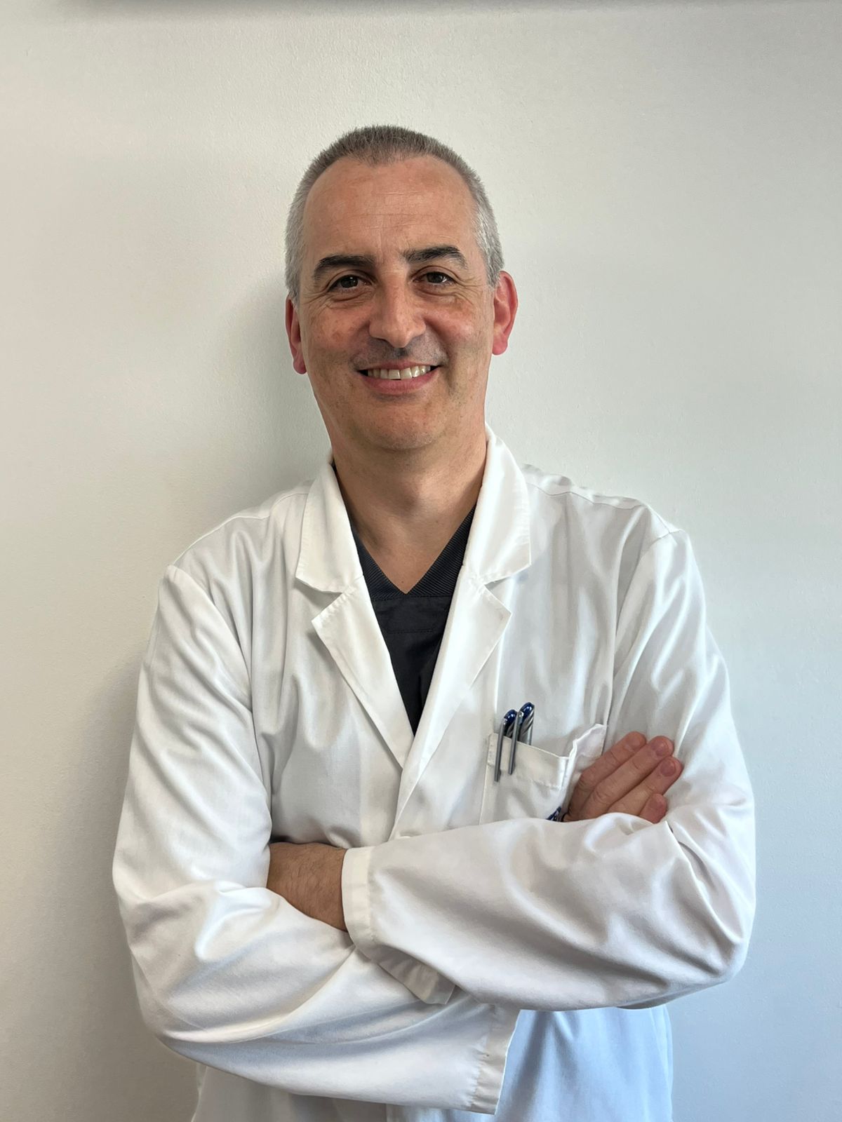 Dr. Álvaro Castaño